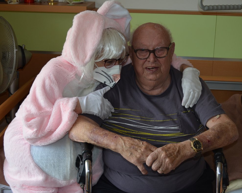 Der Osterhase zaubert jedem ein Lächeln ins Gesicht